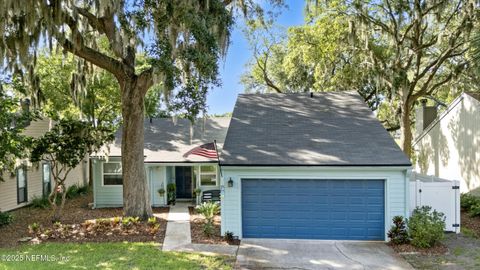 Single Family Residence in Jacksonville FL 11431 BEACON Drive.jpg