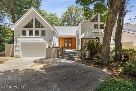 Single Family Residence in Fernandina Beach FL 22 BELTED KINGFISHER Road.jpg