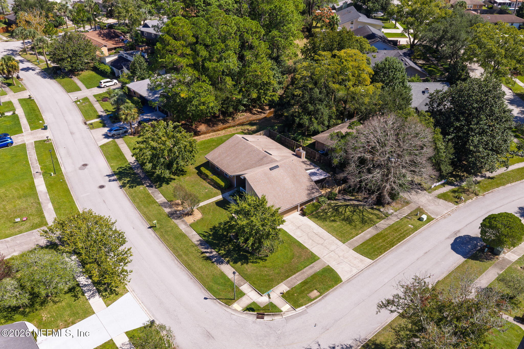 3362 Chrysler Dr, Jacksonville, FL 32257 photo