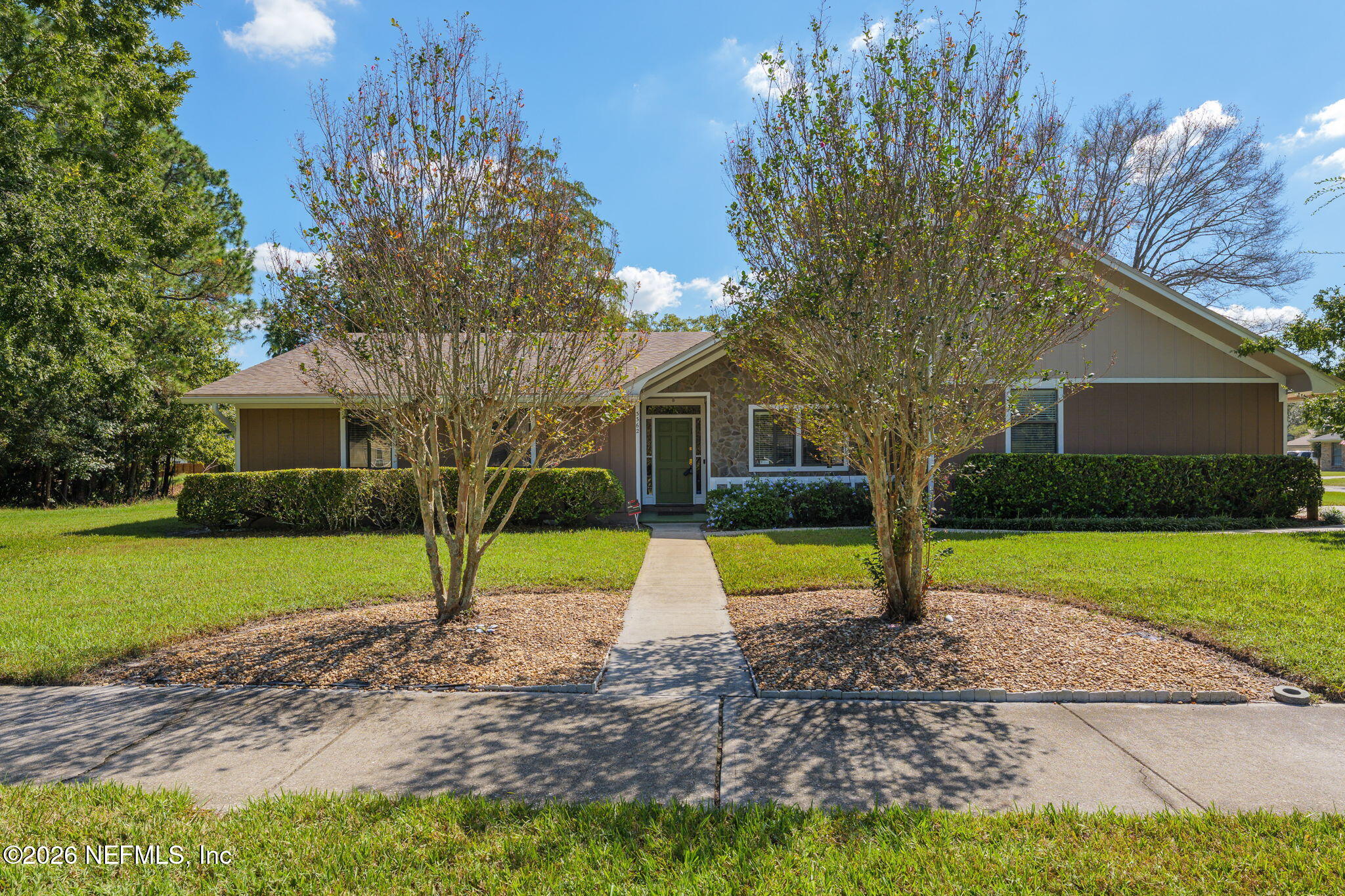 3362 Chrysler Dr, Jacksonville, FL 32257 photo