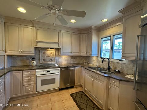 Condominium in Ponte Vedra Beach FL 525 QUAIL POINTE Lane 7.jpg