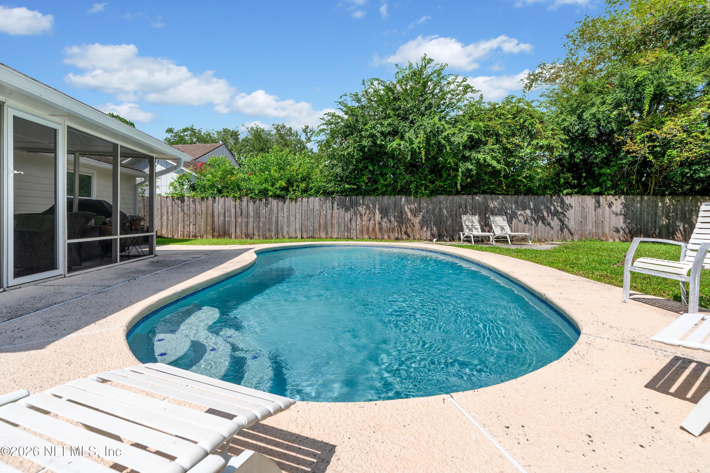 7260 Eagles Perch Dr, Jacksonville, FL 32244