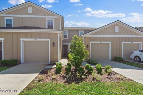 Townhouse in Jacksonville FL 7625 LEGACY Trail.jpg