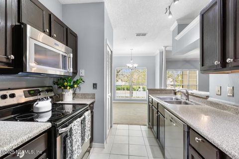 Condominium in Jacksonville FL 7800 POINT MEADOWS Drive #123.jpg