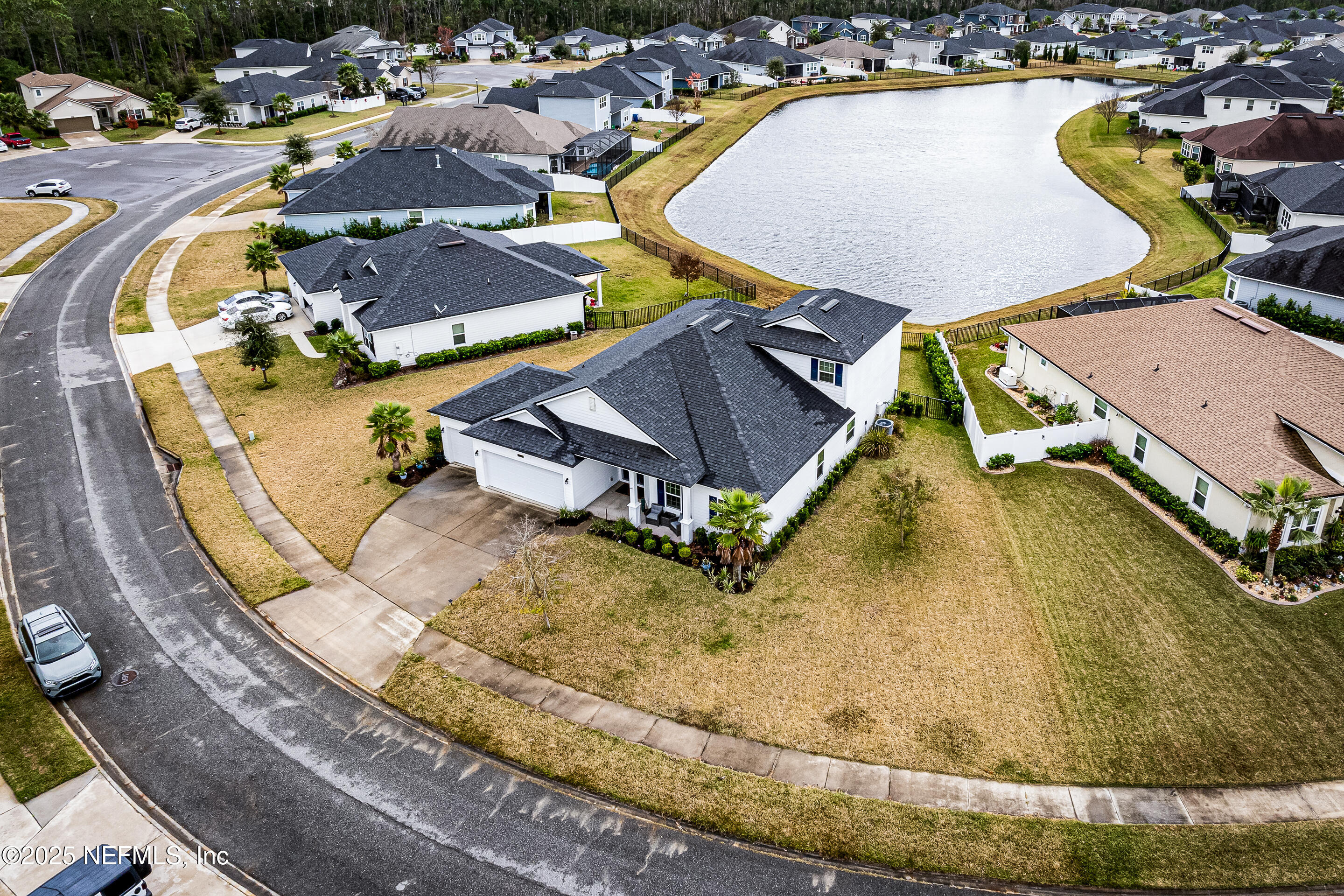 Single Family Residence in Fernandina Beach FL 95220 SNAPDRAGON Drive 35.jpg