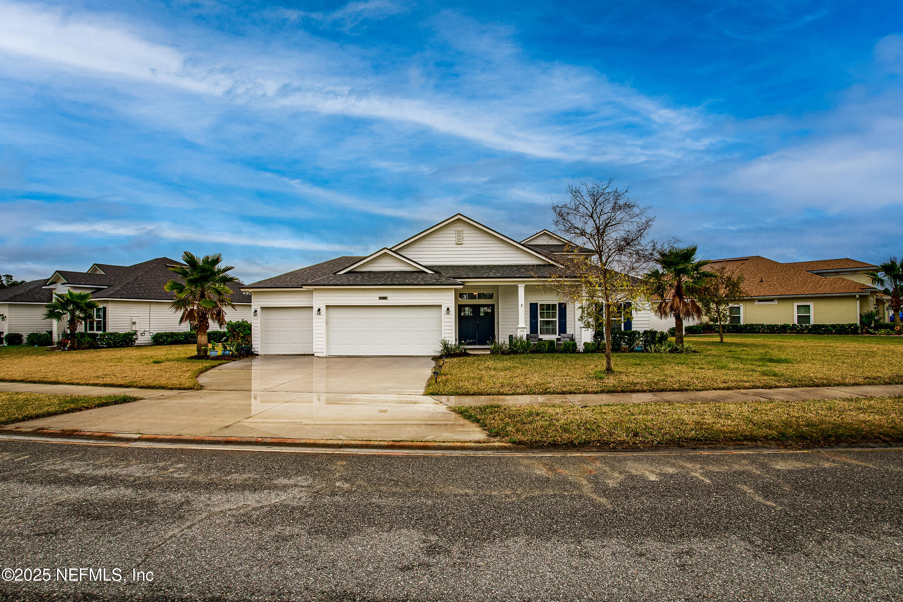 Single Family Residence in Fernandina Beach FL 95220 SNAPDRAGON Drive 2.jpg