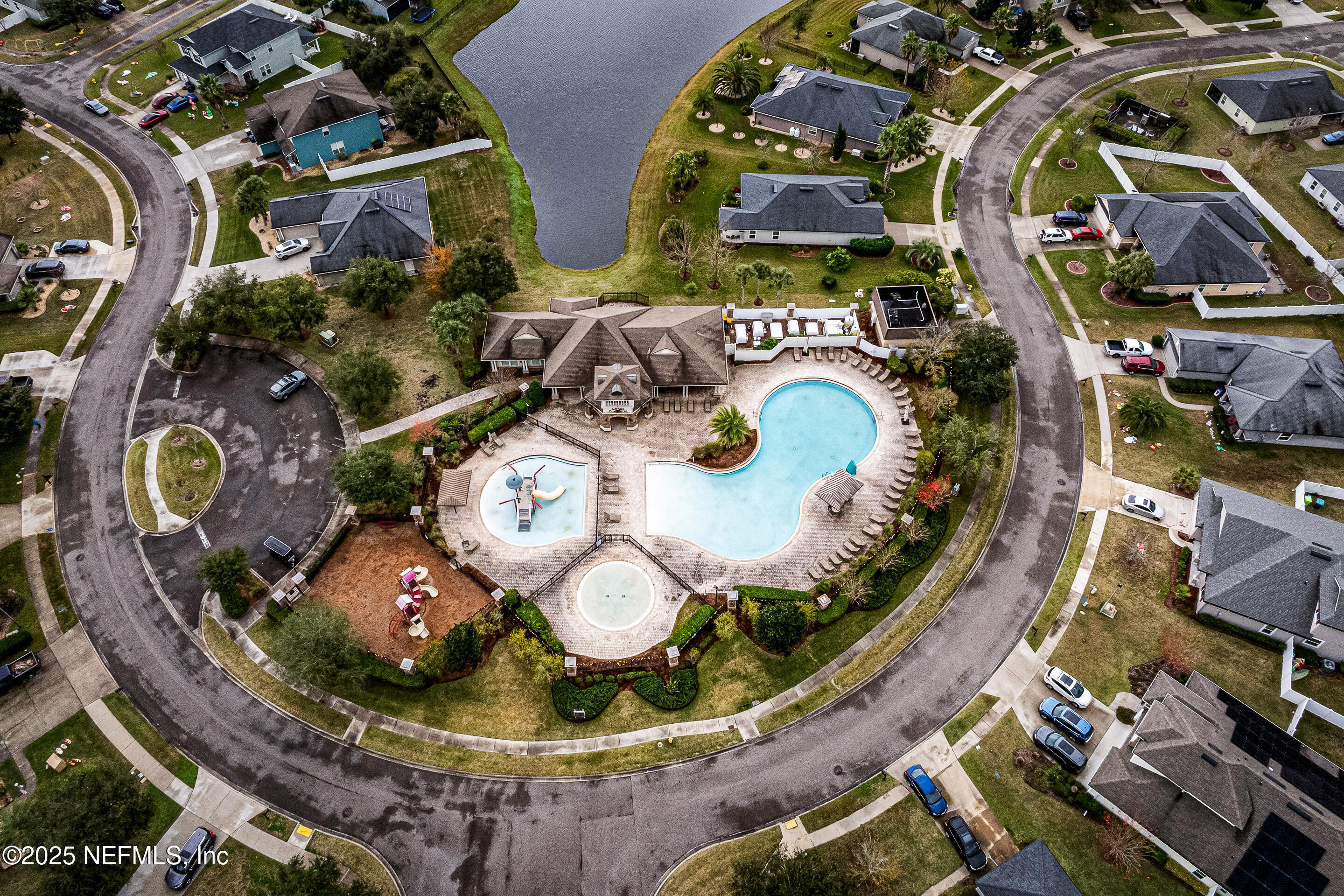 Single Family Residence in Fernandina Beach FL 95220 SNAPDRAGON Drive 38.jpg