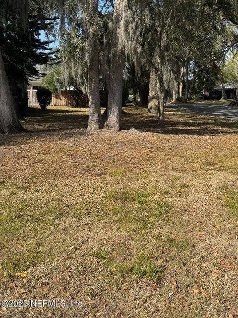 Single Family Residence in Neptune Beach FL 1002 KINGS Road.jpg