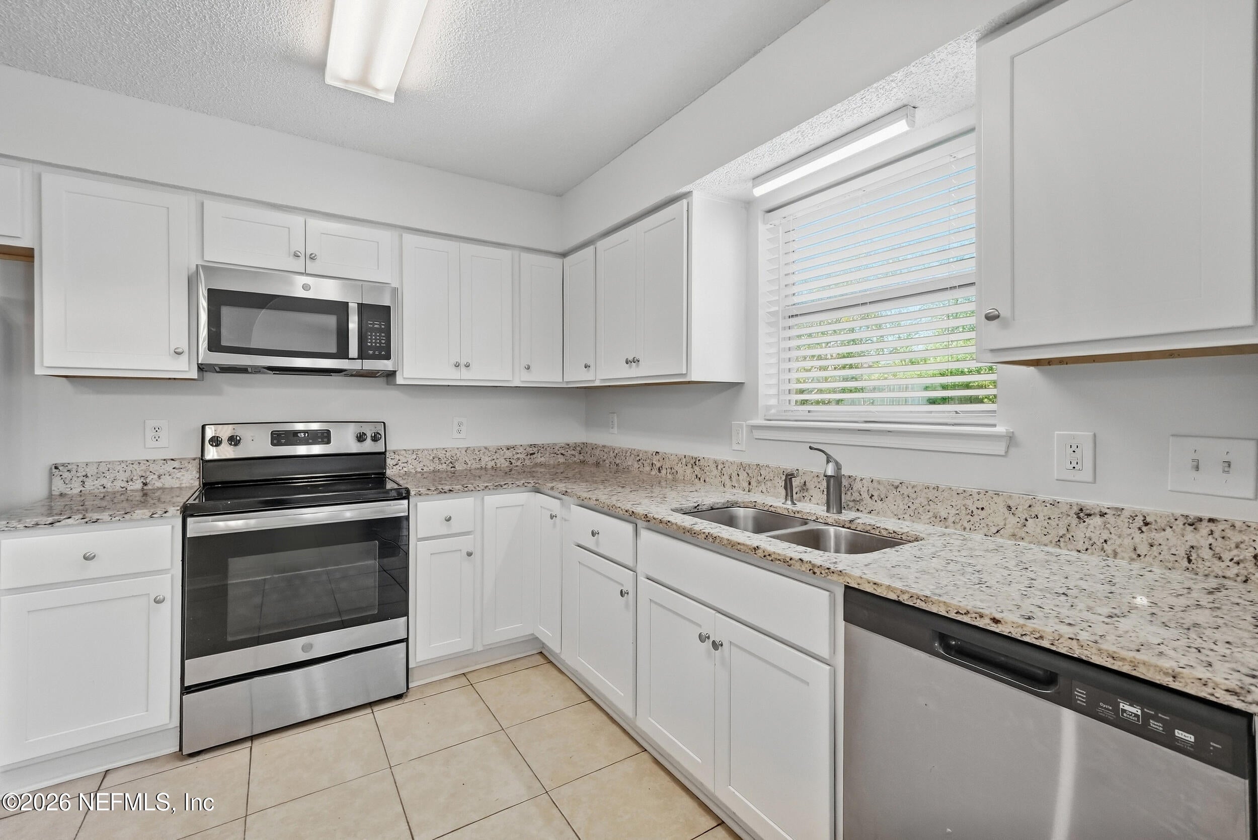 10915 Mindanao Dr, Jacksonville, FL 32246 photo