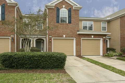 Townhouse in Jacksonville FL 13520 STONE POND Drive.jpg