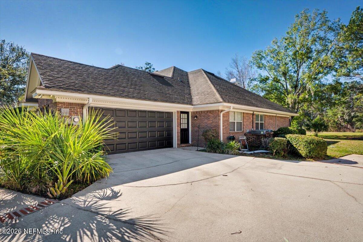 586 Thornwood Ln, Orange Park, FL 32073 photo