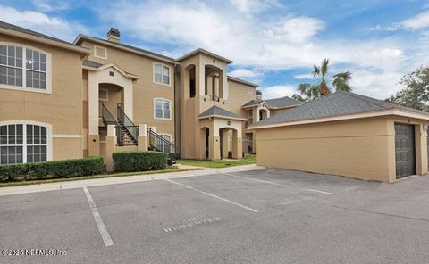 Condominium in Jacksonville Beach FL 1701 THE GREENS Way.jpg