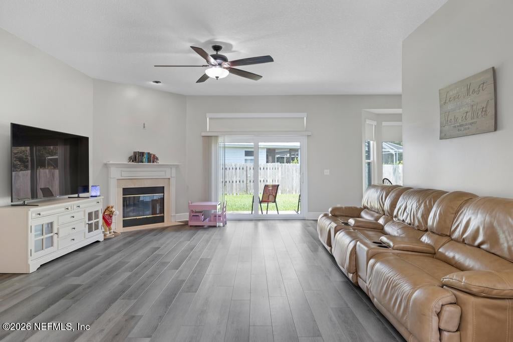 12183 Irwin Manor Dr, Jacksonville, FL 32246 photo