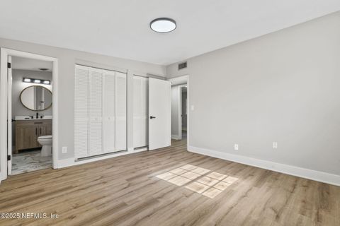 Single Family Residence in Jacksonville FL 11543 VERA Drive 28.jpg