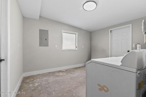 Single Family Residence in Jacksonville FL 11543 VERA Drive 31.jpg