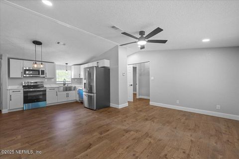 Manufactured Home in Florahome FL 146 CROSBY Road 7.jpg