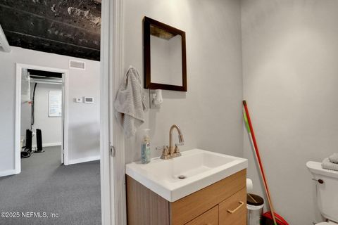 Office in Jacksonville FL 1041 E 8TH Street 4.jpg