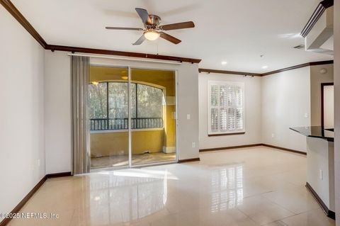 Condominium in Jacksonville FL 8539 GATE Parkway #1121.jpg