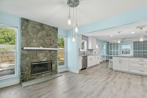 Single Family Residence in Jacksonville Beach FL 1007 21ST Street 23.jpg