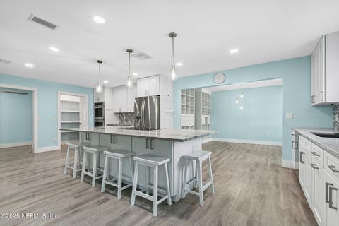 Single Family Residence in Jacksonville Beach FL 1007 21ST Street 15.jpg