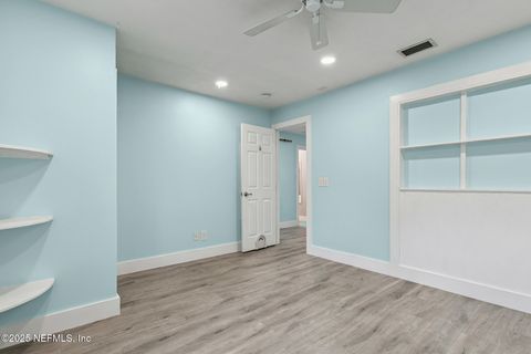 Single Family Residence in Jacksonville Beach FL 1007 21ST Street 32.jpg