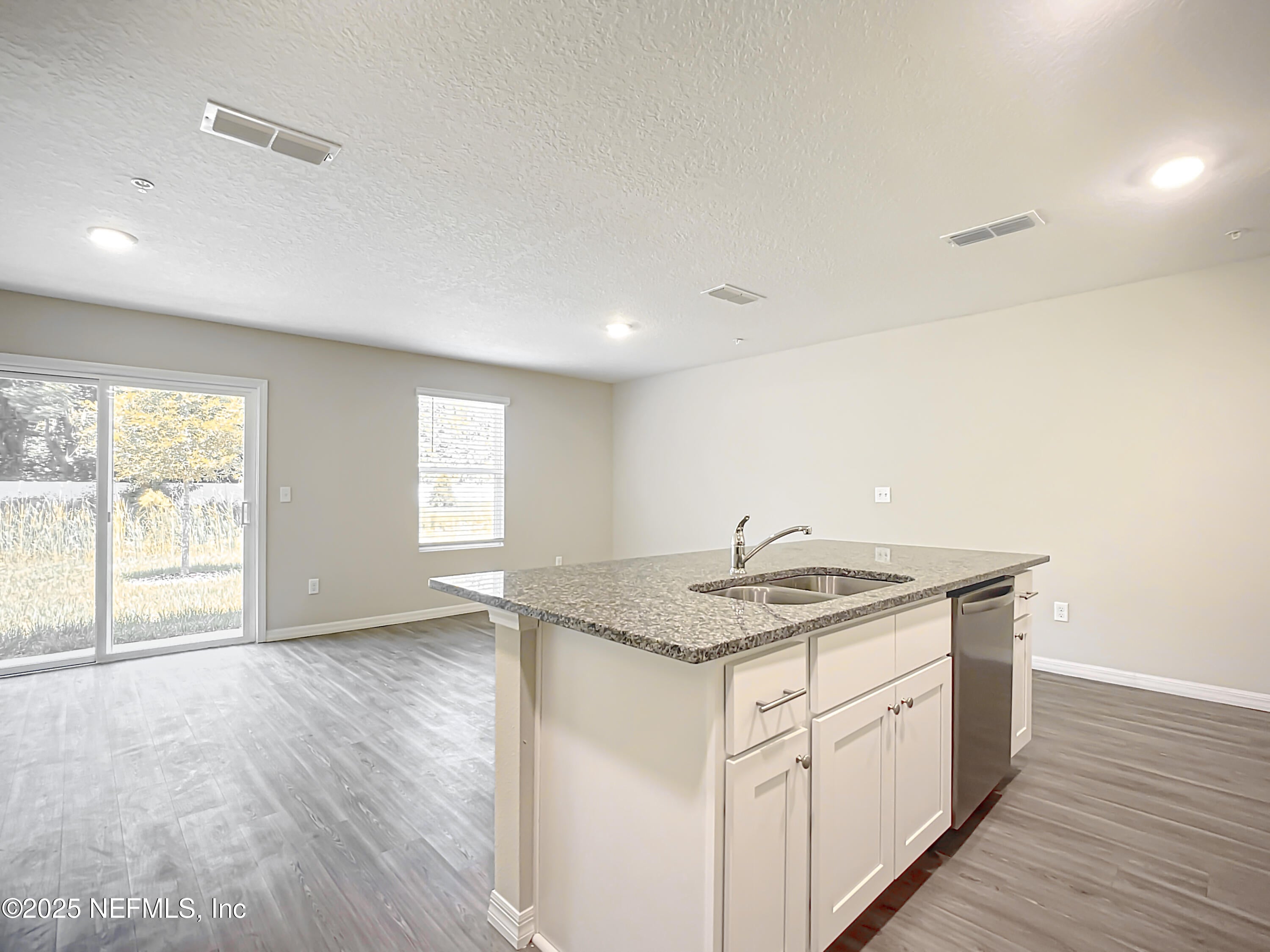 9572 Hood Rd, Jacksonville, FL 32257 photo