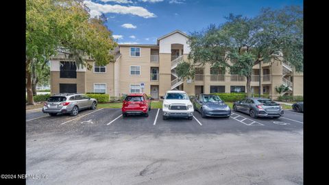 Condominium in Ponte Vedra Beach FL 19 ARBOR CLUB Drive #317.jpg