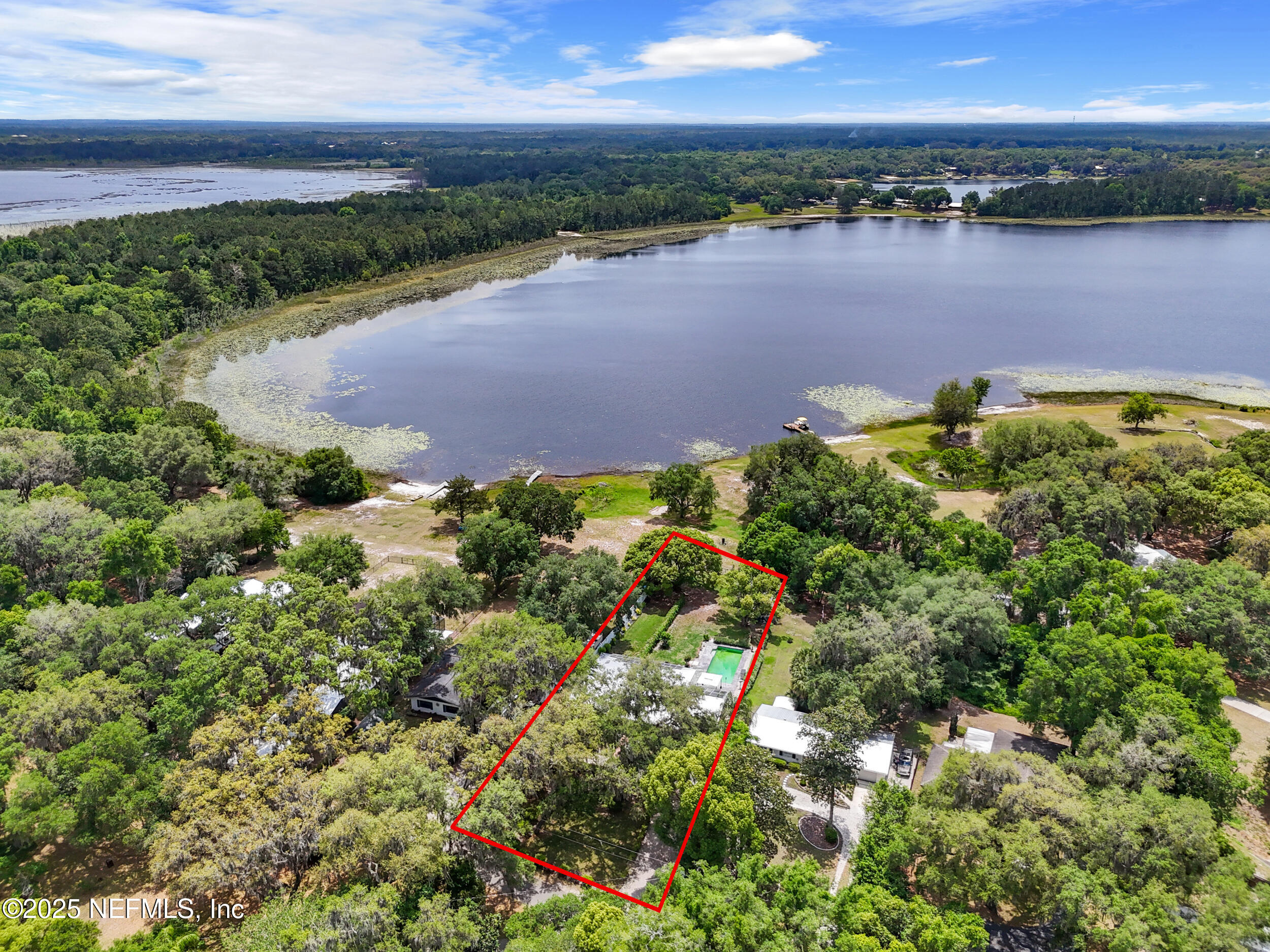 Single Family Residence in Keystone Heights FL 49 SE NELSONS POINT Road 31.jpg