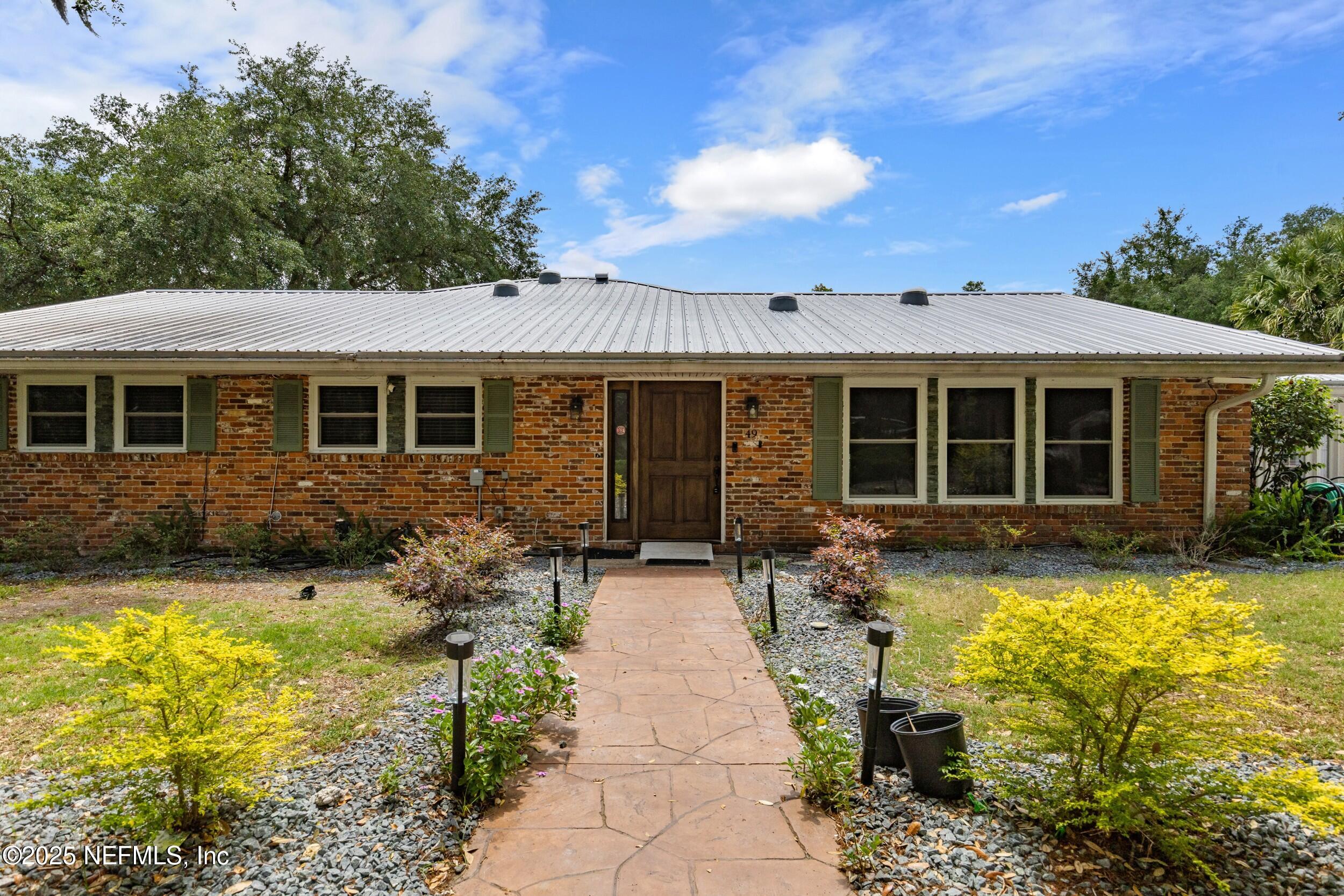 Single Family Residence in Keystone Heights FL 49 SE NELSONS POINT Road 4.jpg