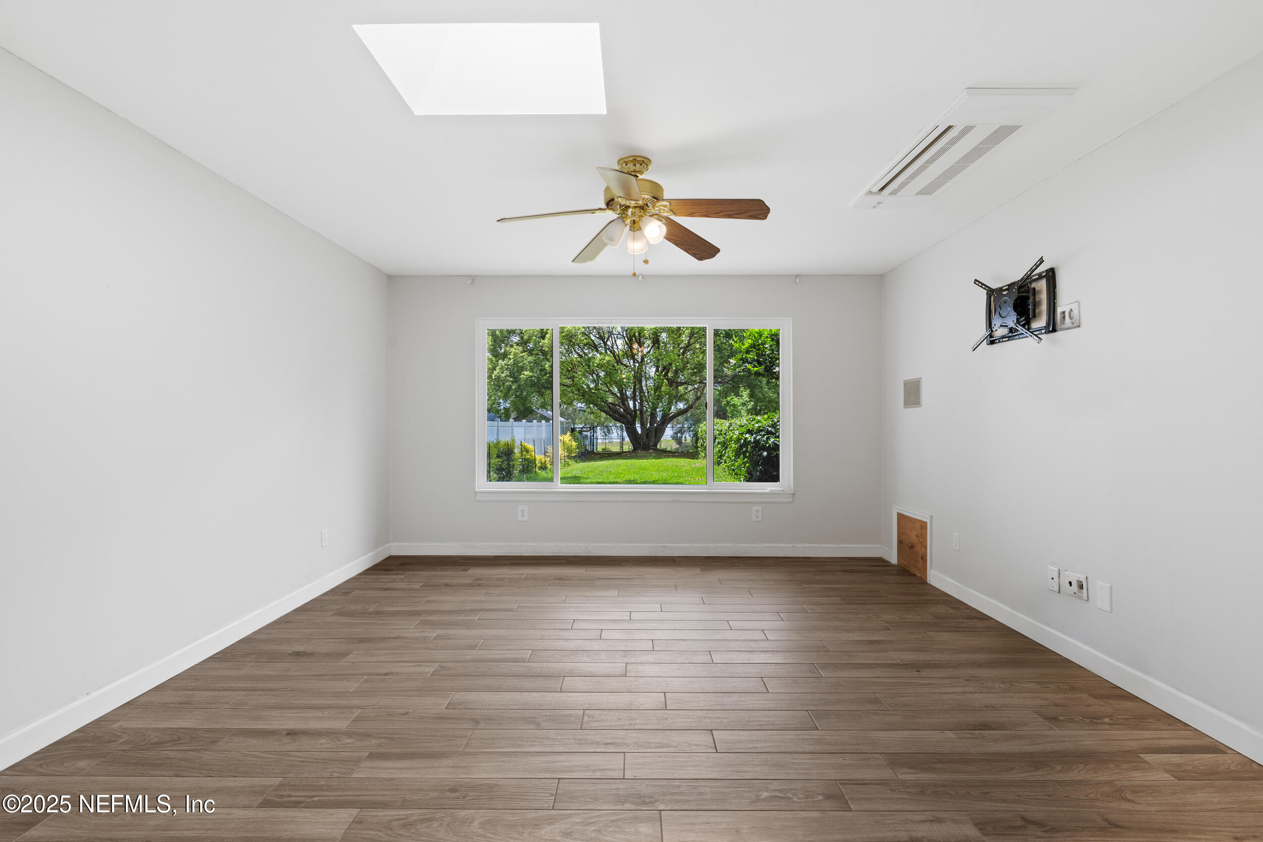 Single Family Residence in Keystone Heights FL 49 SE NELSONS POINT Road 19.jpg