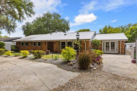 Single Family Residence in Keystone Heights FL 49 SE NELSONS POINT Road 3.jpg