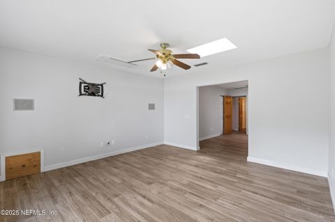 Single Family Residence in Keystone Heights FL 49 SE NELSONS POINT Road 17.jpg