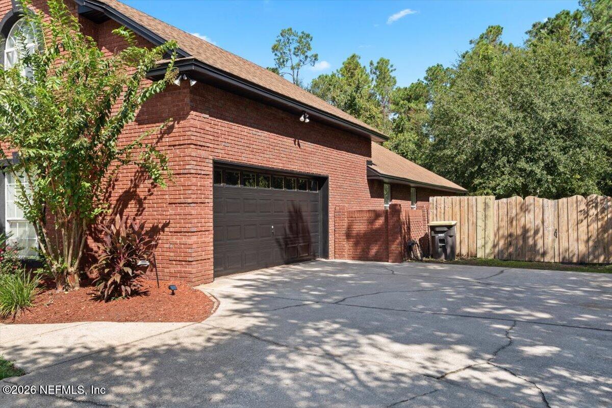 9227 Chandler Oaks Ct, Jacksonville, FL 32221 photo