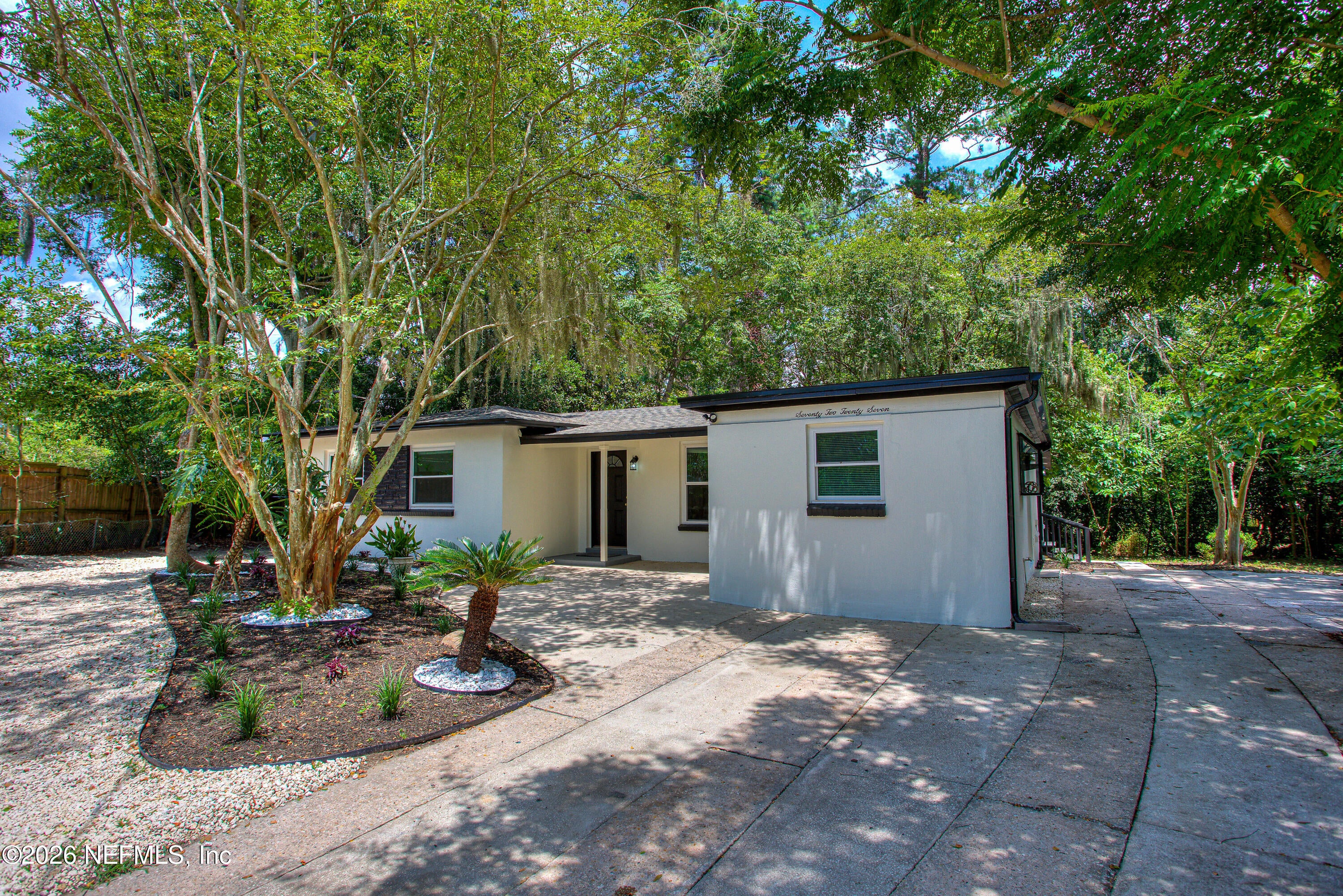 7227 Wendy Cir, Jacksonville, FL 32211