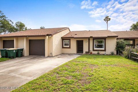 Townhouse in Jacksonville FL 8675 PURSLANE Place.jpg
