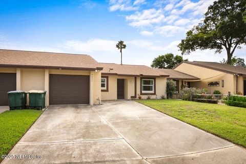 Townhouse in Jacksonville FL 8675 PURSLANE Place 1.jpg