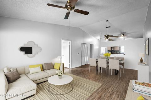 Townhouse in Jacksonville FL 8675 PURSLANE Place 5.jpg