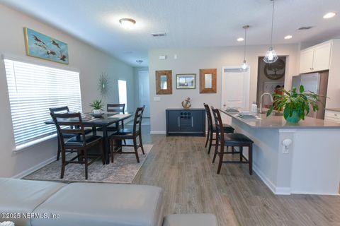 Single Family Residence in Fernandina Beach FL 95128 SNAPDRAGON Drive 7.jpg