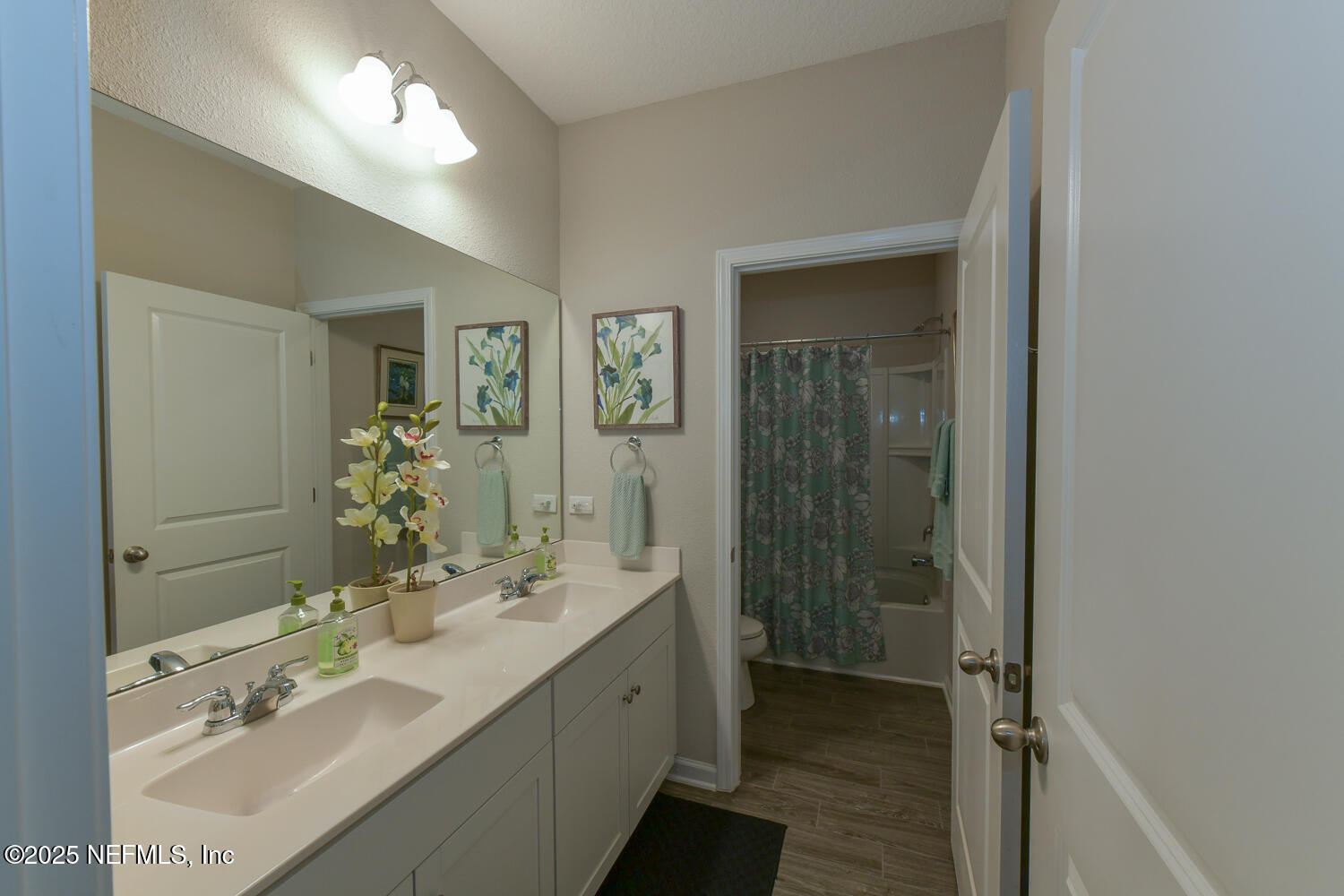 Single Family Residence in Fernandina Beach FL 95128 SNAPDRAGON Drive 14.jpg