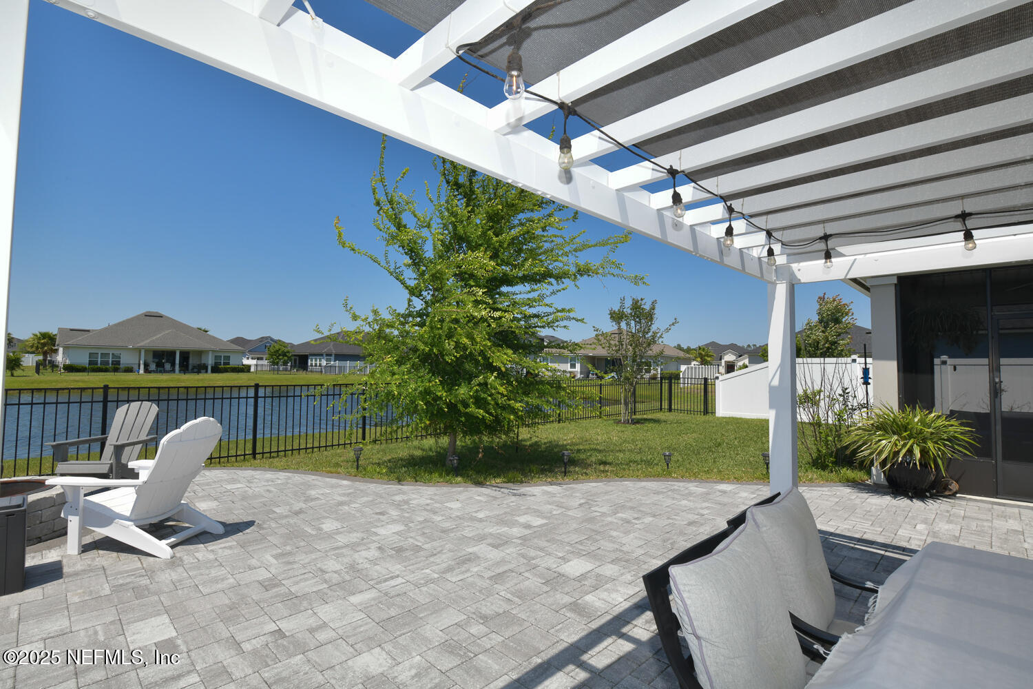 Single Family Residence in Fernandina Beach FL 95128 SNAPDRAGON Drive 22.jpg