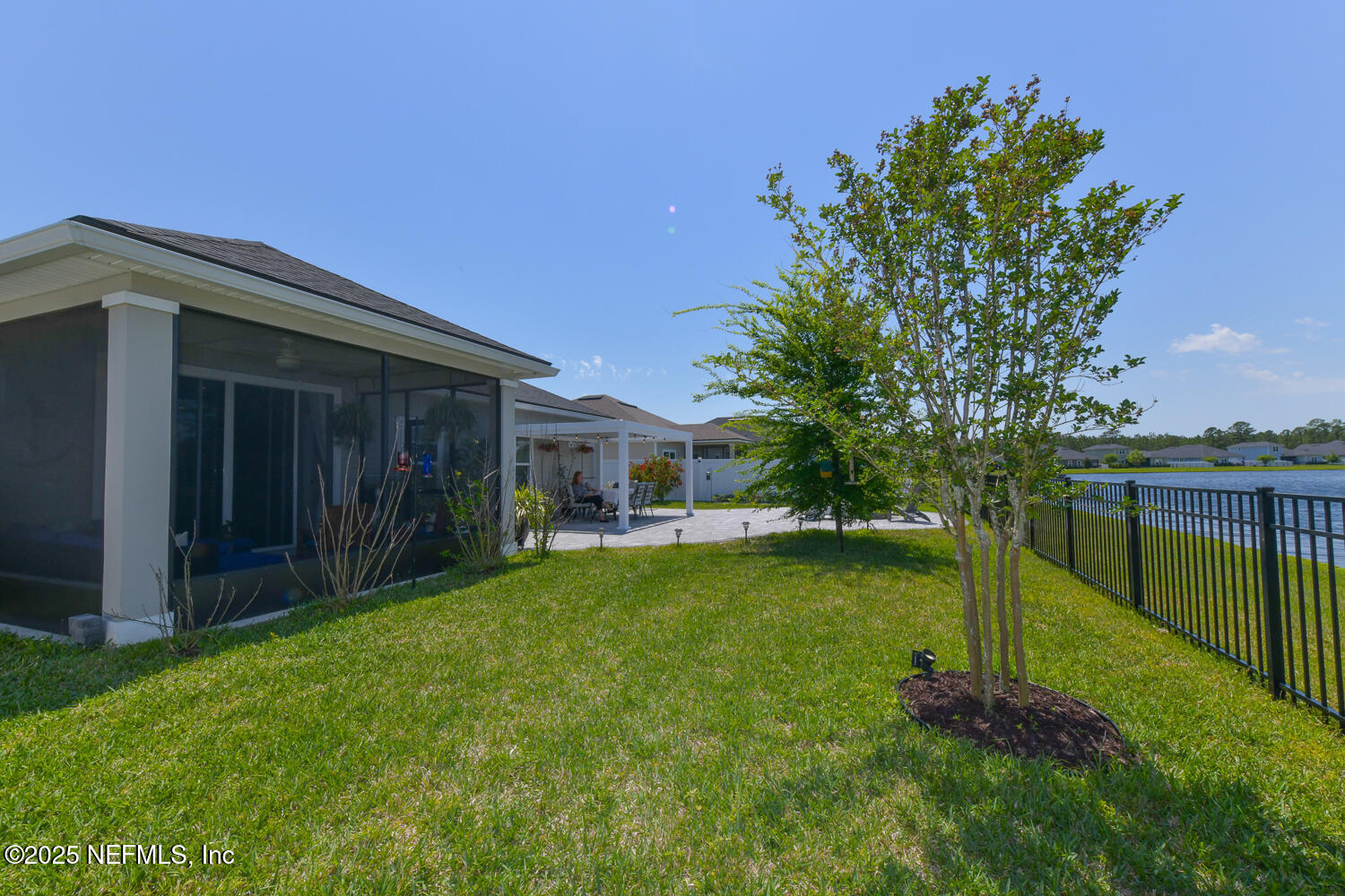 Single Family Residence in Fernandina Beach FL 95128 SNAPDRAGON Drive 23.jpg