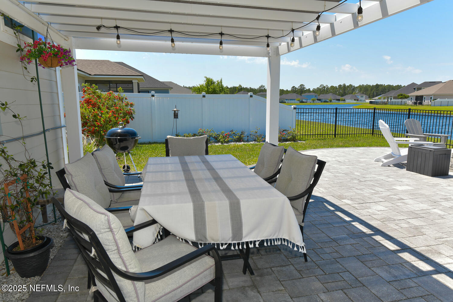 Single Family Residence in Fernandina Beach FL 95128 SNAPDRAGON Drive 20.jpg