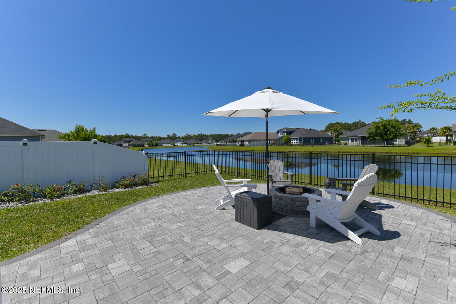 Single Family Residence in Fernandina Beach FL 95128 SNAPDRAGON Drive 25.jpg