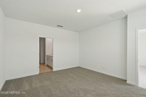 Single Family Residence in Jacksonville FL 7840 GREATFORD Way 26.jpg