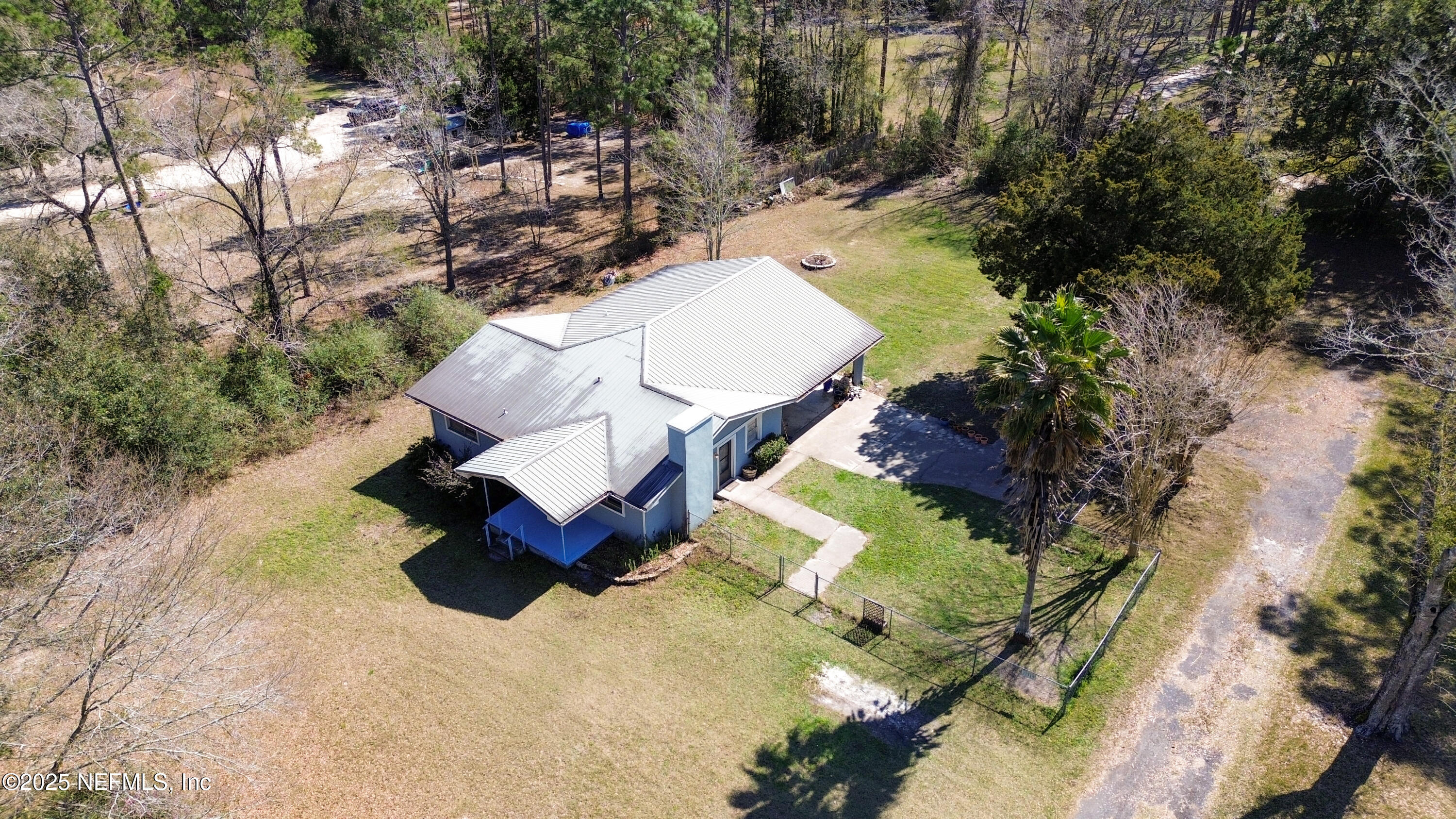 Single Family Residence in Glen St. Mary FL 11519 CONFEDERATE Drive 30.jpg
