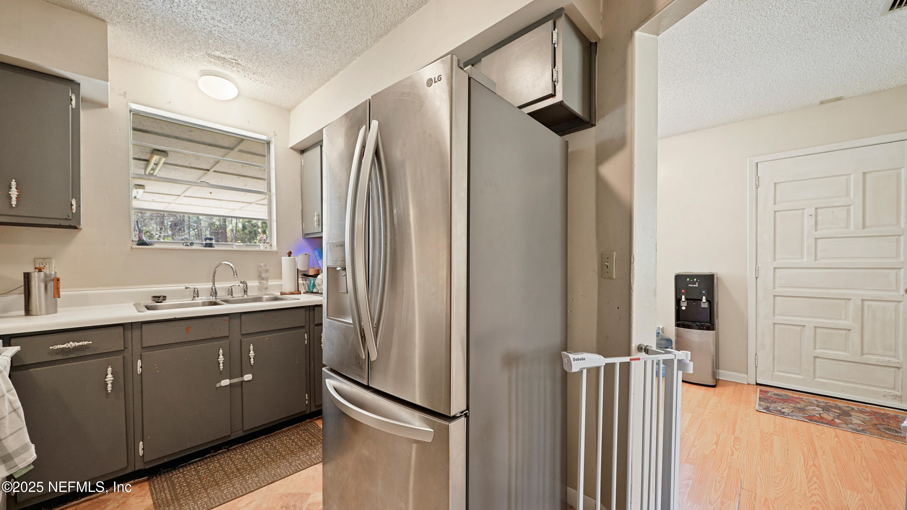 Single Family Residence in Glen St. Mary FL 11519 CONFEDERATE Drive 8.jpg