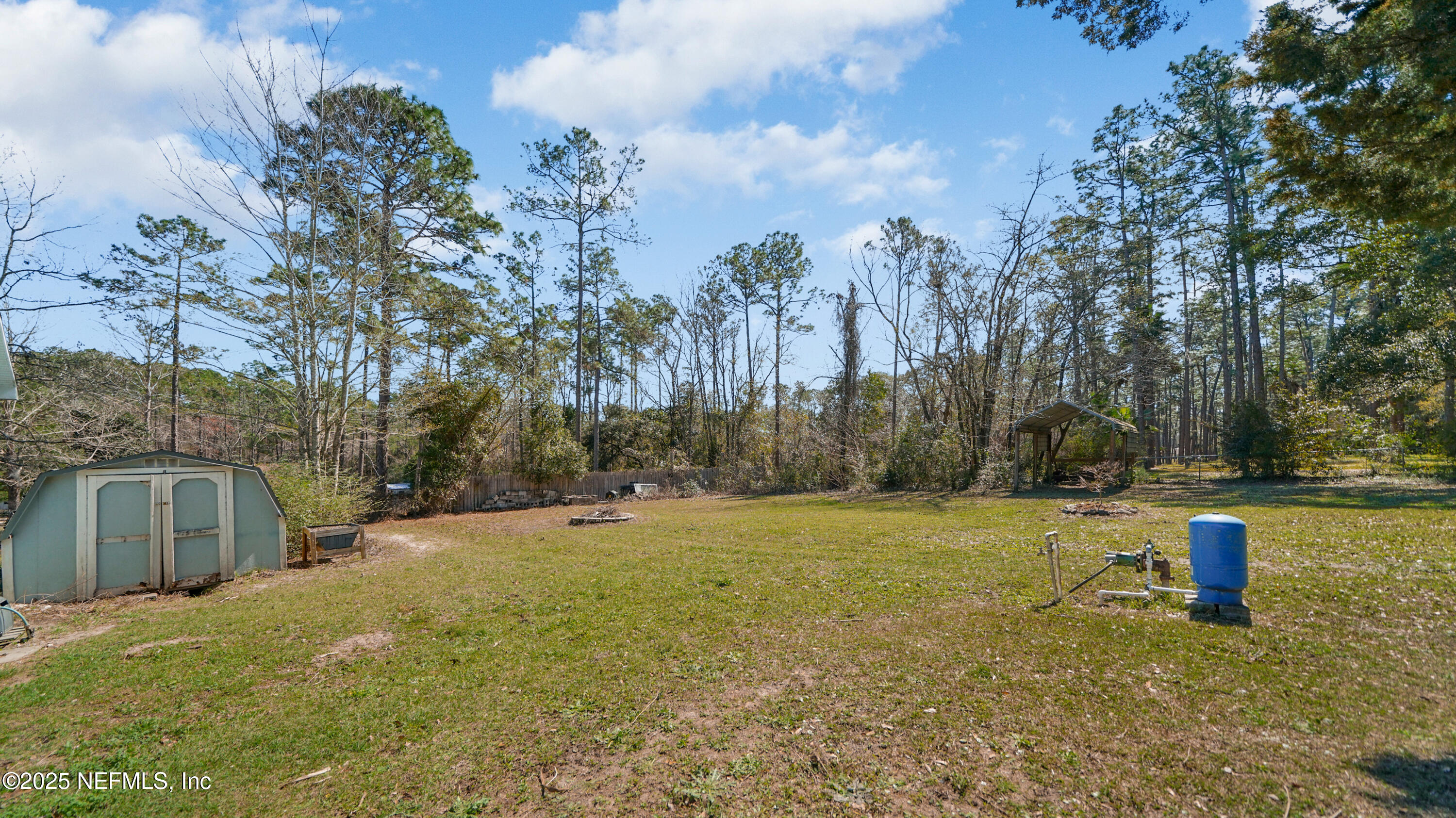 Single Family Residence in Glen St. Mary FL 11519 CONFEDERATE Drive 24.jpg