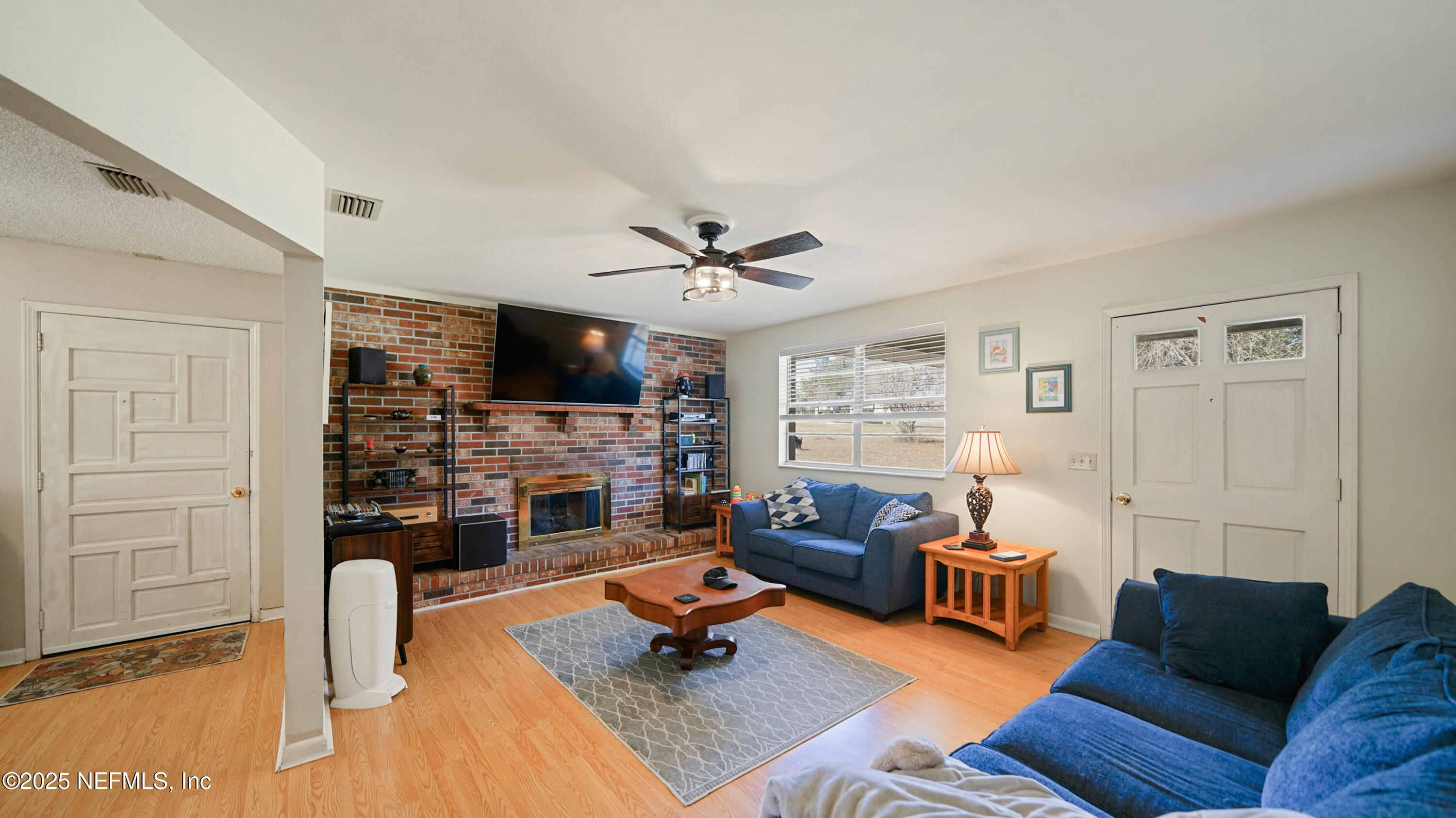 Single Family Residence in Glen St. Mary FL 11519 CONFEDERATE Drive 2.jpg