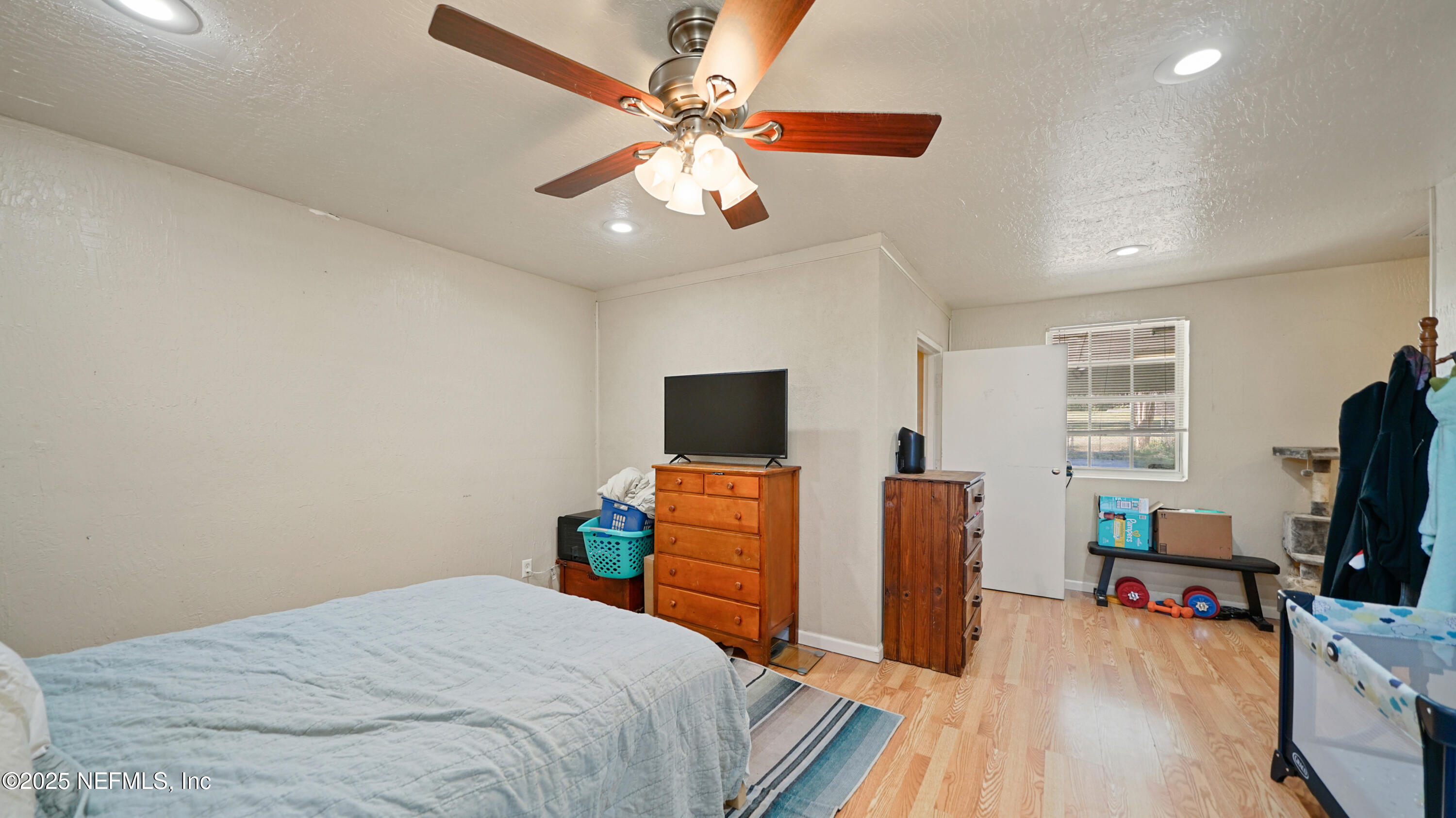 Single Family Residence in Glen St. Mary FL 11519 CONFEDERATE Drive 10.jpg
