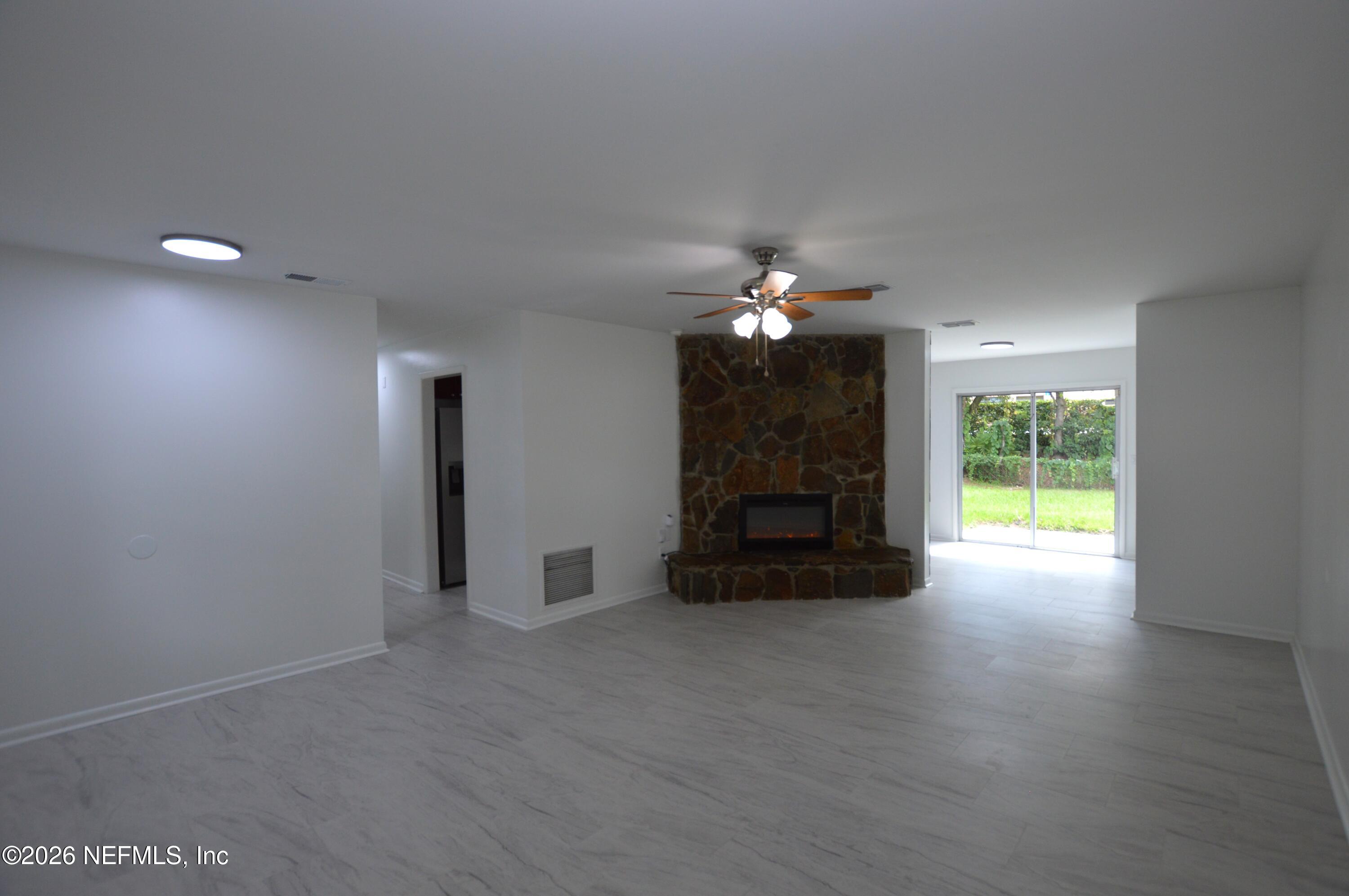2045 Derringer Rd, Jacksonville, FL 32225 photo